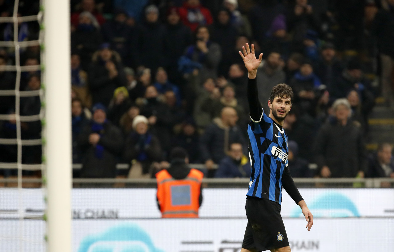 B费和塔弗尼尔分别为双方任意球破门，为联赛12年后首次（B费与塔弗尼尔分别任意球破门，联赛12年来首次上演）