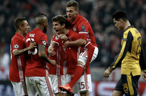 再次入选最佳阵容证明自己，可28岁的国米队长，仍“任重道远”（再获最佳阵容肯定，28岁国米队长已证实力但仍任重道远）