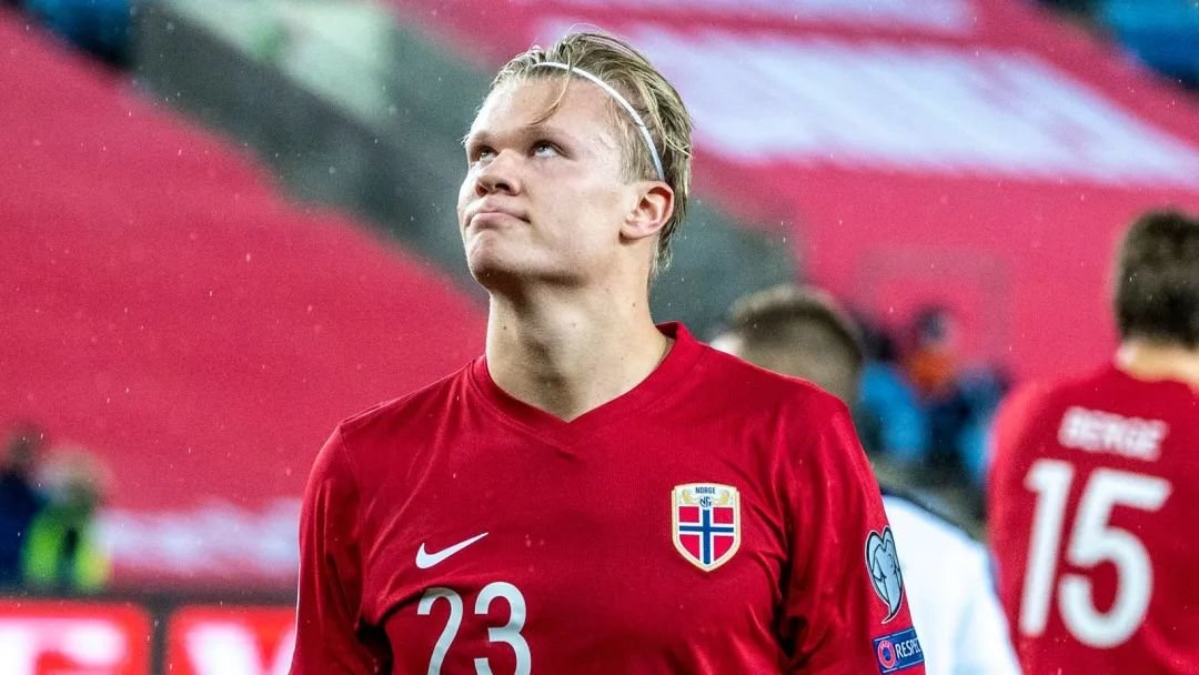 欧冠之夜又出现神剧本（欧冠之夜再现神奇剧情）