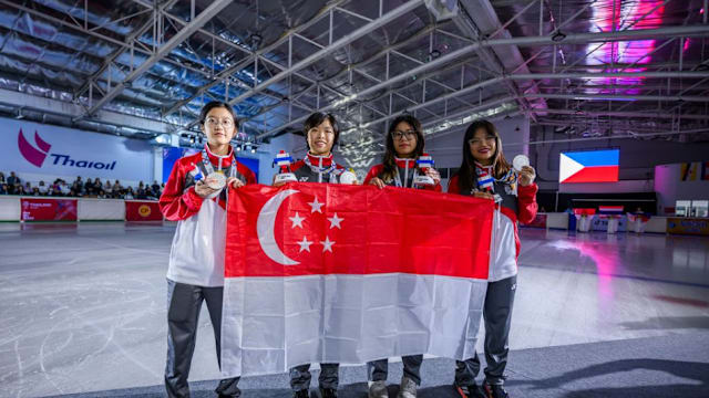 田柾国首登滚石英日韩三版封面，创杂志联动先例（田柾国首次包揽《滚石》英、日、韩三版封面，开创跨刊联动先河）