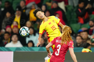 足球历史十大传奇球星（足坛史上十位传奇巨星）