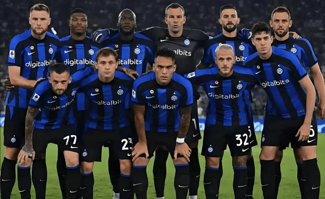 意甲半场：劳塔罗破门，莫拉塔伤退，国米1-0科莫（意甲半场战报：劳塔罗建功，莫拉塔伤退，国米暂1-0领先科莫）